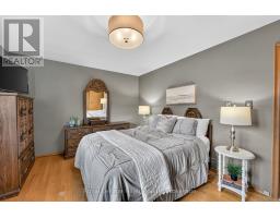 59 BRIARHILL DRIVE - 14