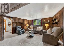 59 BRIARHILL DRIVE - 21