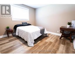 278 QUEEN STREET S - 17
