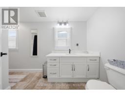 175 GRAND RIVER AVENUE - 16