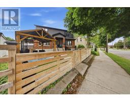 175 GRAND RIVER AVENUE - 27