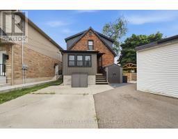 175 GRAND RIVER AVENUE - 30