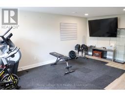 221130 GREY ROAD 9 - 5