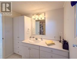 55 ALGONQUIN LANE - 41