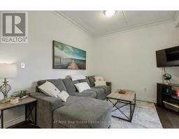 318 - 1440 GORDON STREET - 11