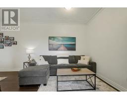 318 - 1440 GORDON STREET - 9