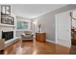 50 MCLEOD DRIVE - 17