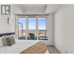 4805 - 898 PORTAGE PARKWAY - 20
