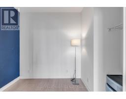 4805 - 898 PORTAGE PARKWAY - 23