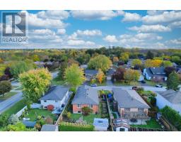 4 TESKEY COURT - 21