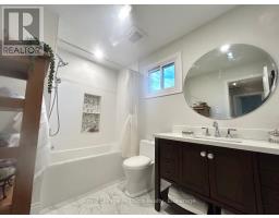 153 FERNDALE DRIVE S - 32