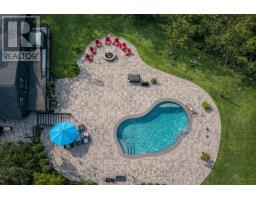 24 BIRCH GROVE DRIVE - 6