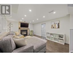 4 PEACHER STREET - 18