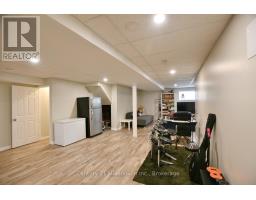 114 SILVER BIRCH AVENUE - 34