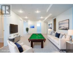 16 GREEN PINE CRESCENT - 36