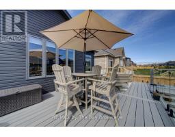 194 MAPLESIDE DRIVE - 33
