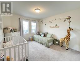 90 TRACEY LANE - 35