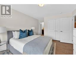 167 ROSANNE CIRCLE - 31