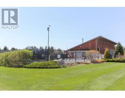 843 SUNCREST CIRCLE - 32