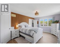 3 SHEPPARD DRIVE - 23