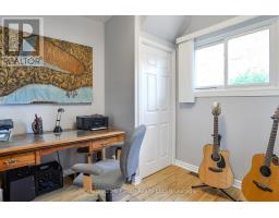 100 LACLIE STREET - 13