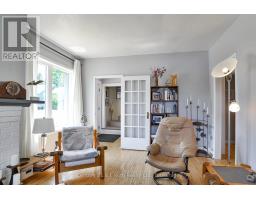 100 LACLIE STREET - 21