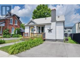 100 LACLIE STREET - 3