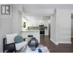 22 BRIDLEWOOD CRESCENT - 16