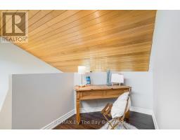 22 BRIDLEWOOD CRESCENT - 24