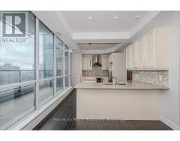 2001 - 1 HURONTARIO STREET - 16