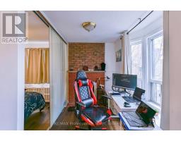 3 MAYNARD AVENUE - 31