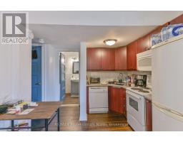 3 MAYNARD AVENUE - 34