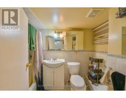 3 MAYNARD AVENUE - 45