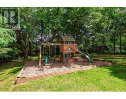 25 AGNES STREET - 47