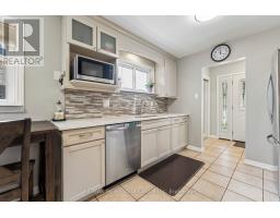 14 MASSEY STREET - 18