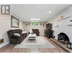 14 MASSEY STREET - 34