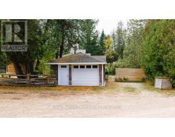 900 VICTORIA ROAD - 14