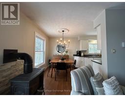 792 MACKENDRICK DRIVE - 32