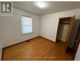 7 SKOV CRESCENT - 11