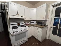 22 CLARE AVENUE - 16
