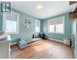 133 HELENA STREET - 11