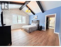 133 HELENA STREET - 14