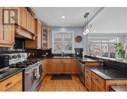 56 WELLINGTON STREET S - 16