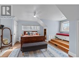 56 WELLINGTON STREET S - 30