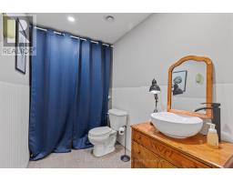 56 WELLINGTON STREET S - 39