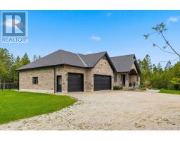 185 LOUISE CREEK CRESCENT - 5