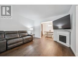 284 COLBORNE STREET - 7