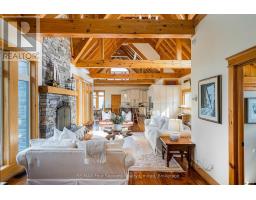147 LAKESHORE ROAD E - 13