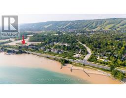 147 LAKESHORE ROAD E - 3