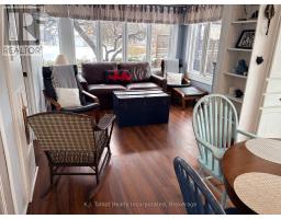9 RAVINE PARK ROAD N - 22